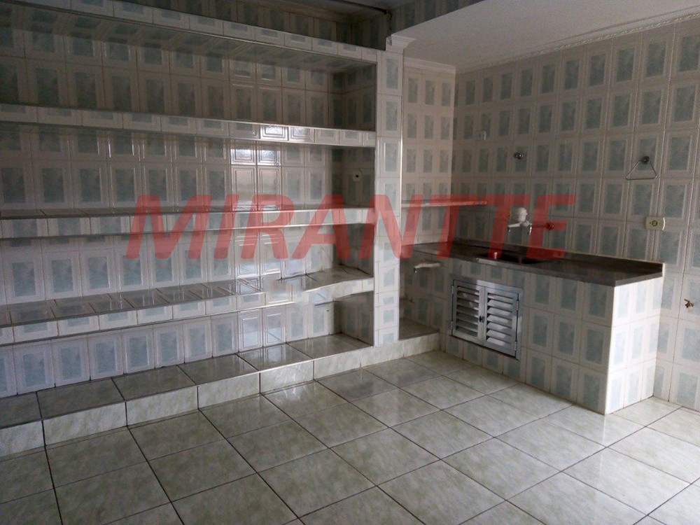 Sobrado de 172m² com 7 quartos em Vila Ré