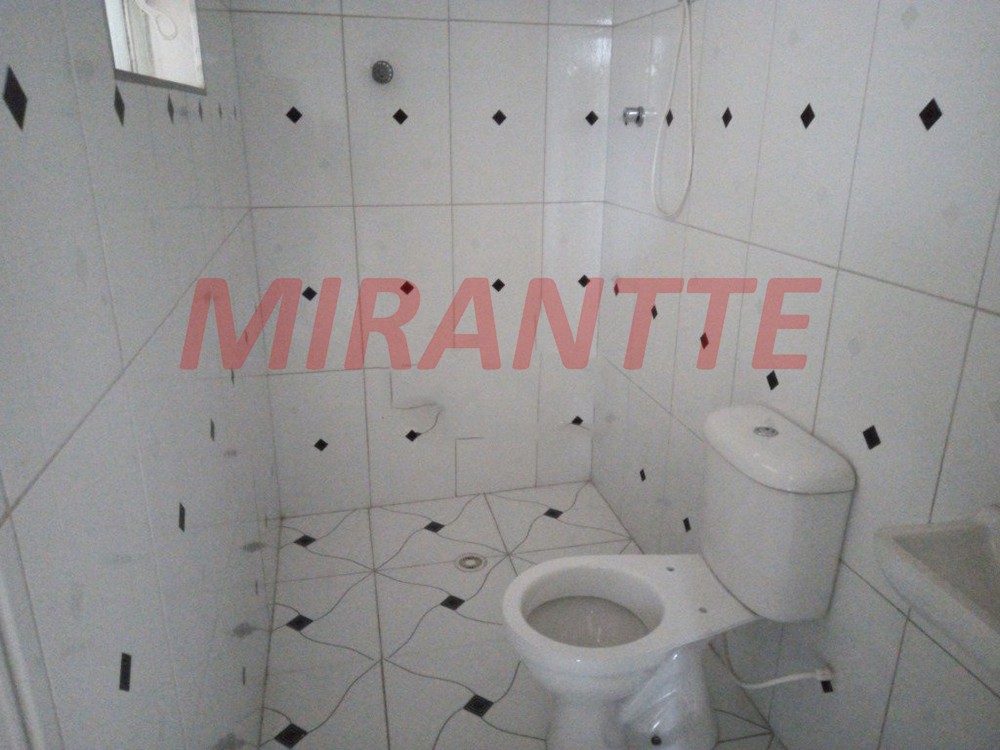 Sobrado de 172m² com 7 quartos em Vila Ré