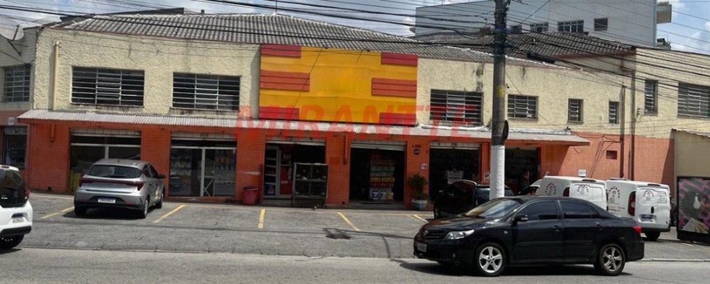 Galpao de 1176m² em Casa Verde