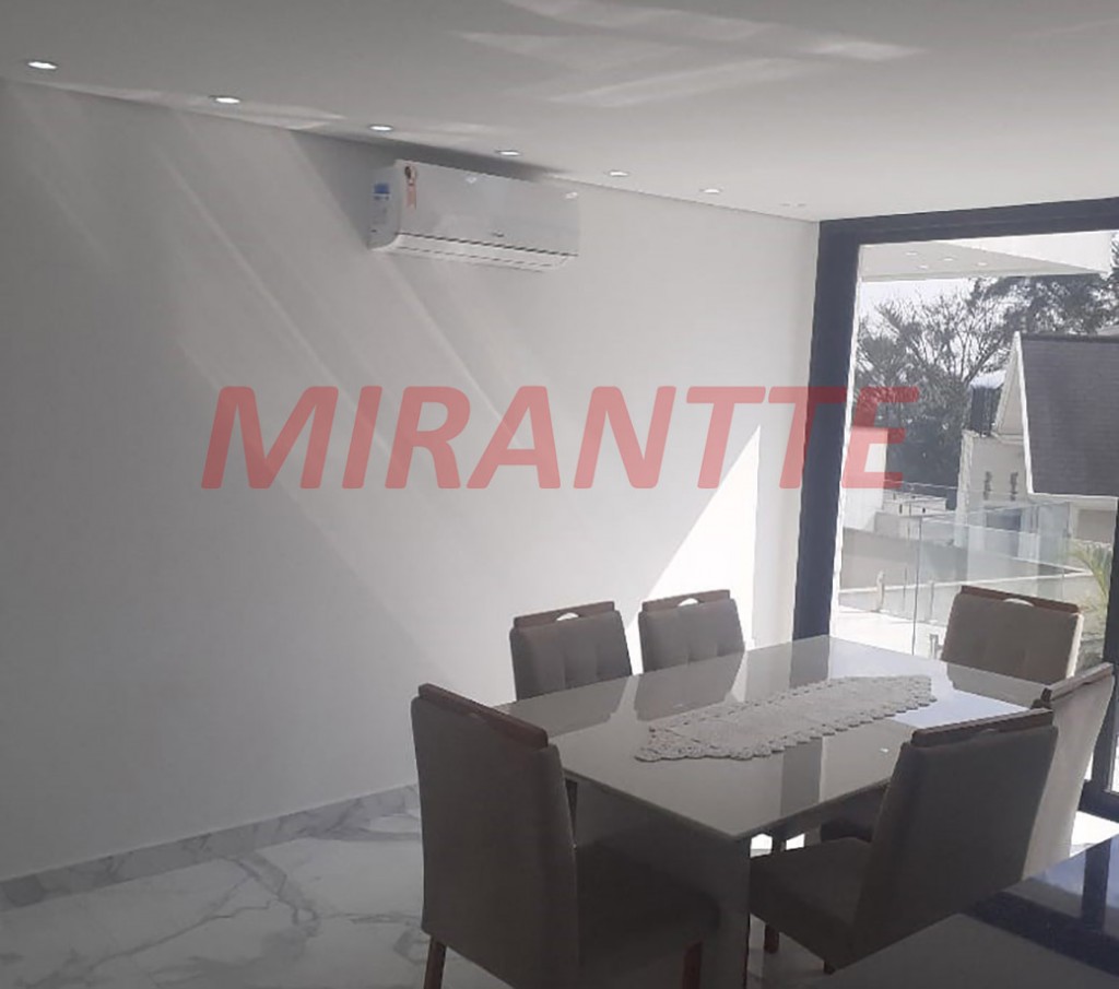 Casa terrea de 268m² com 3 quartos em Mogi das Cruzes
