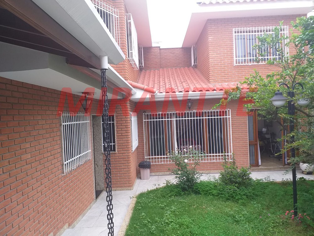Sobrado de 207m² com 3 quartos em Vila Guilherme
