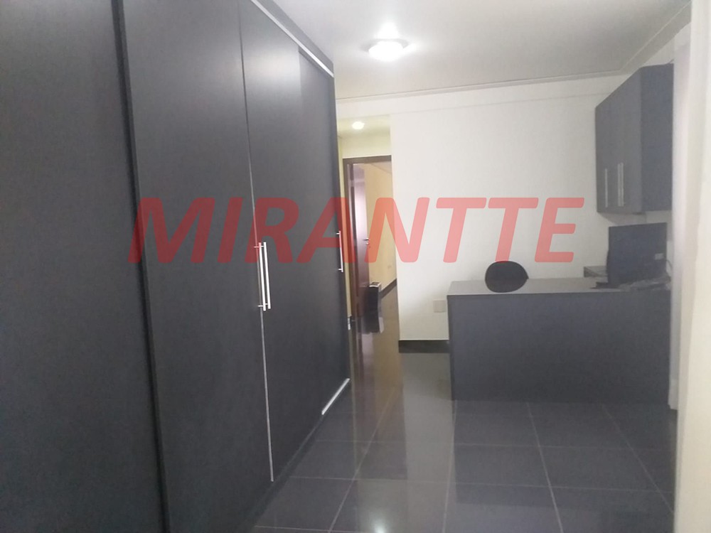 Sobrado de 207m² com 3 quartos em Vila Guilherme
