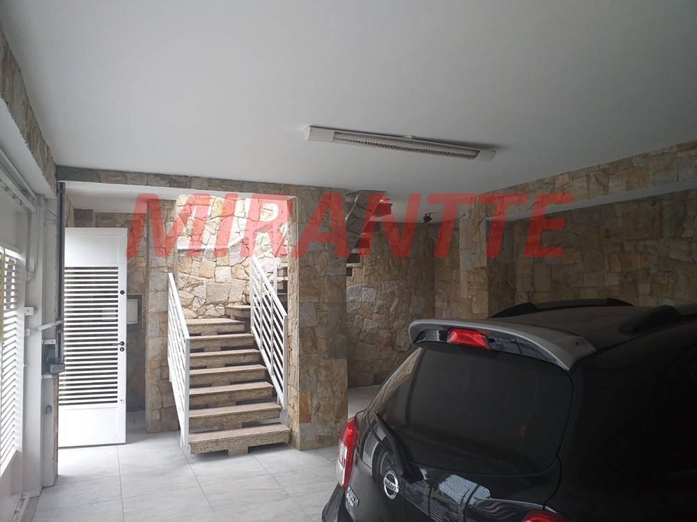 Sobrado de 207m² com 3 quartos em Vila Guilherme
