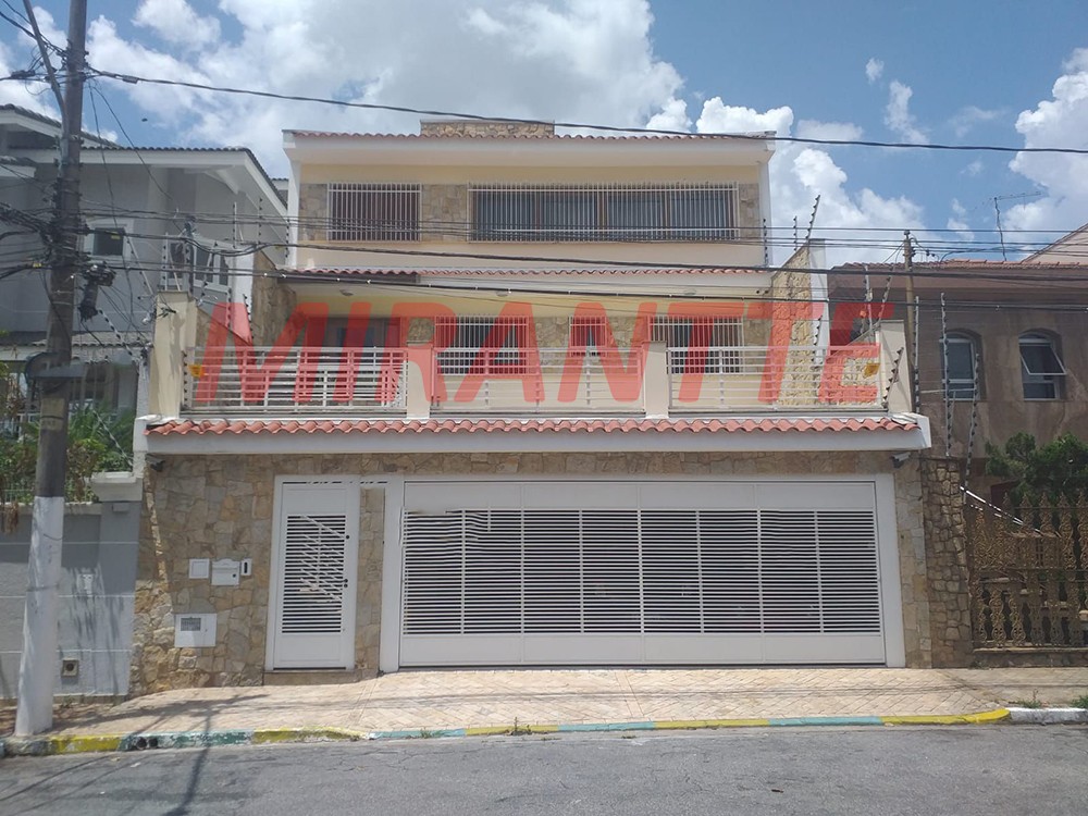 Sobrado de 207m² com 3 quartos em Vila Guilherme