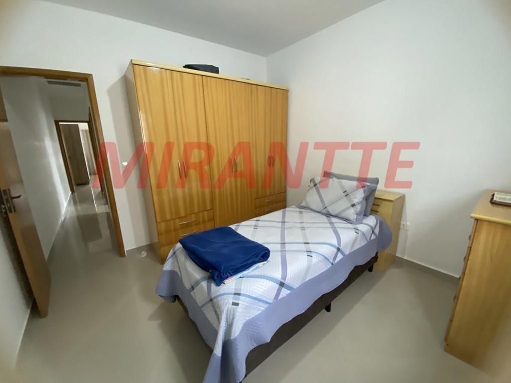 Sobrado de 105m² com 3 quartos em Vila Barros