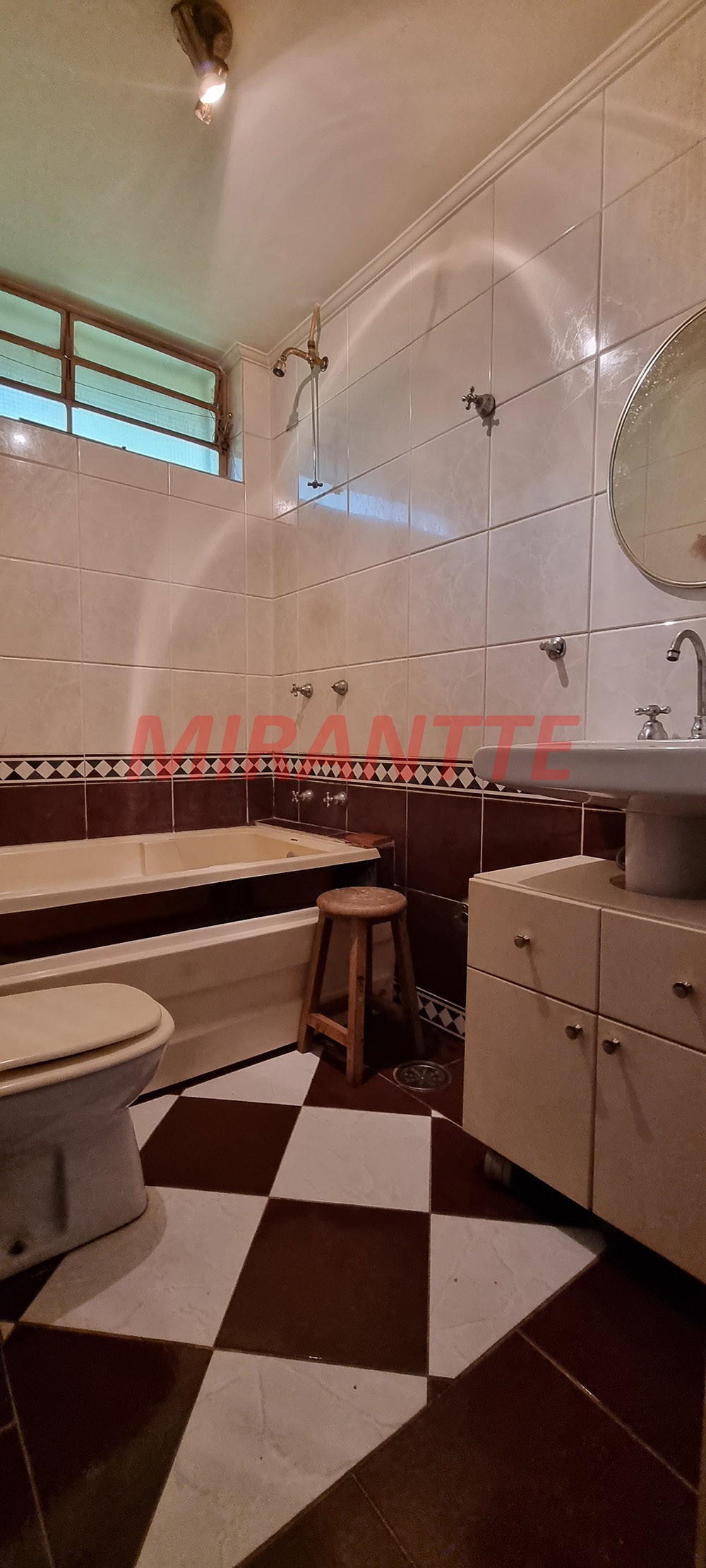Sobrado de 189m² com 3 quartos em Jardim São Paulo