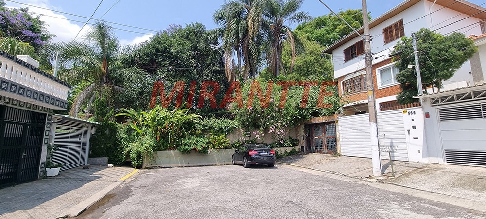 Sobrado de 189m² com 3 quartos em Jardim São Paulo