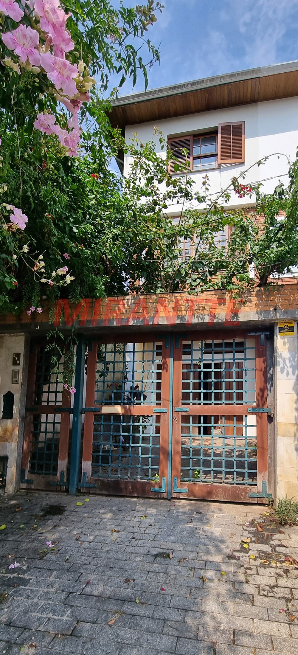 Sobrado de 189m² com 3 quartos em Jardim São Paulo