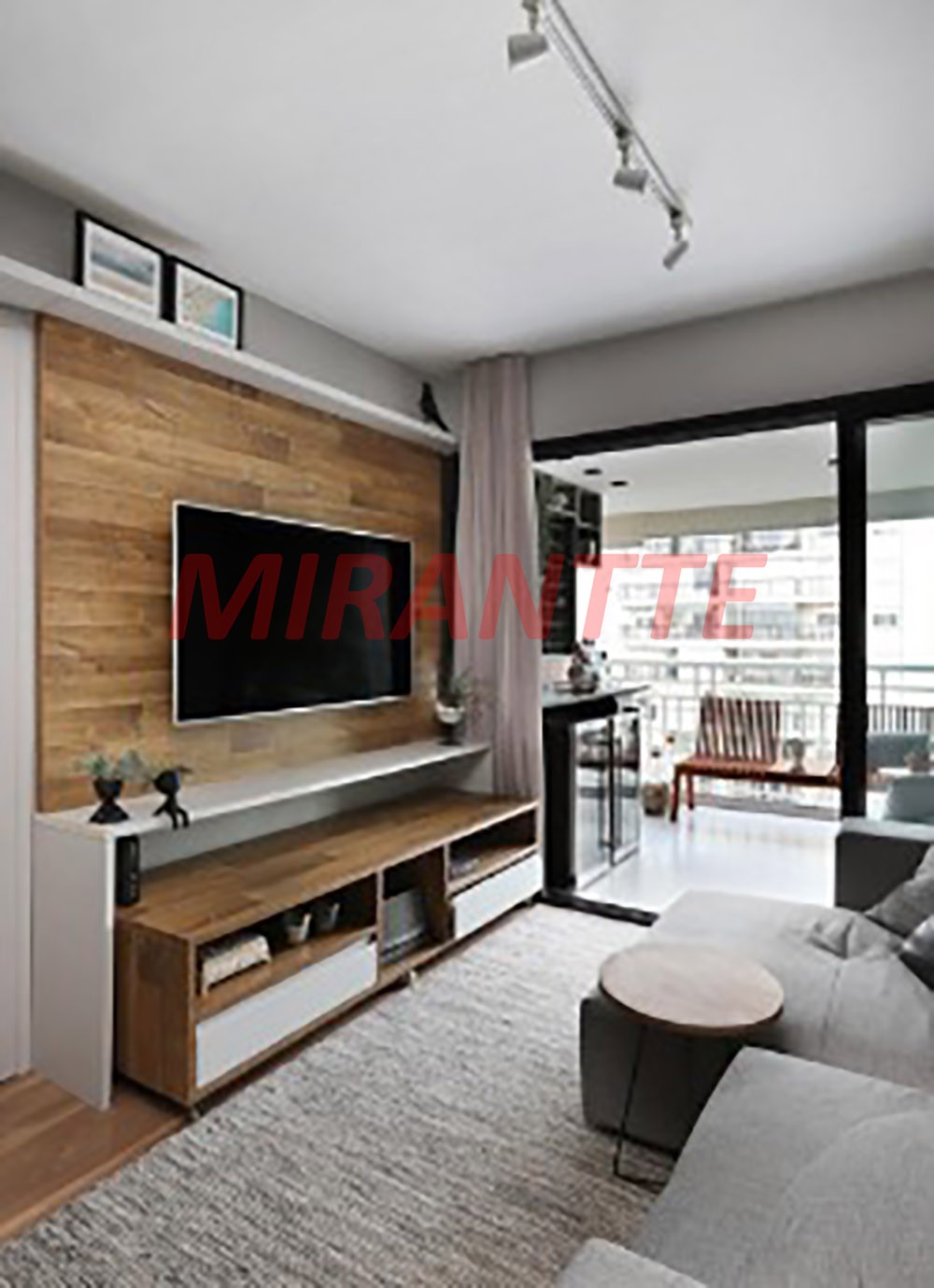 Apartamento de 77m² com 3 quartos em Consolação