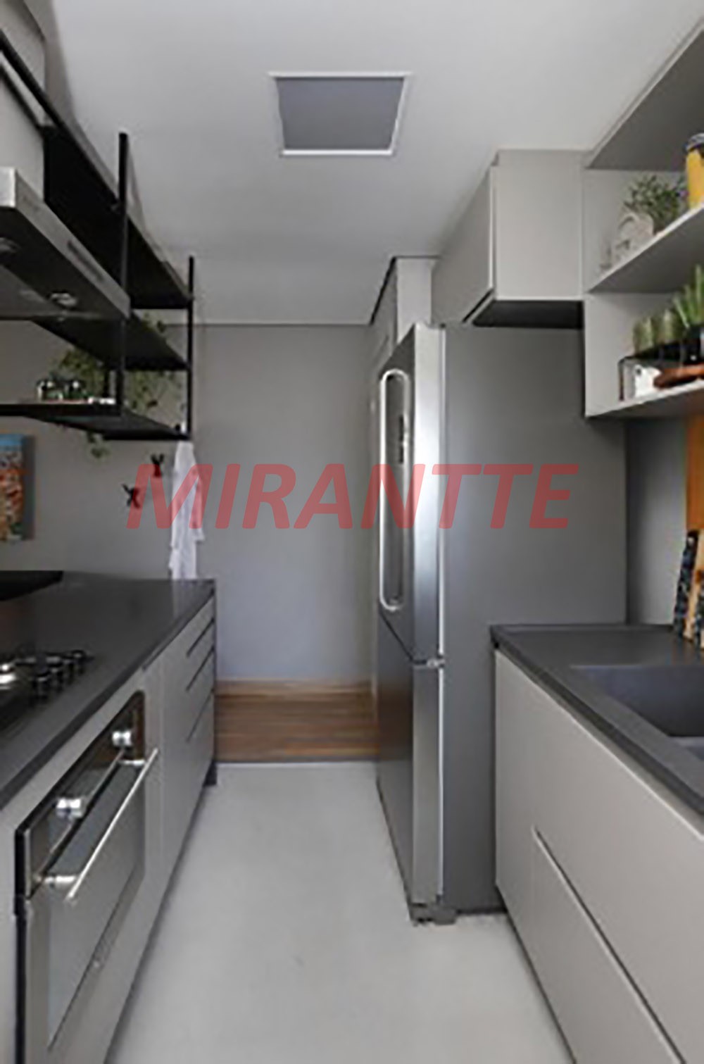 Apartamento de 77m² com 3 quartos em Consolação