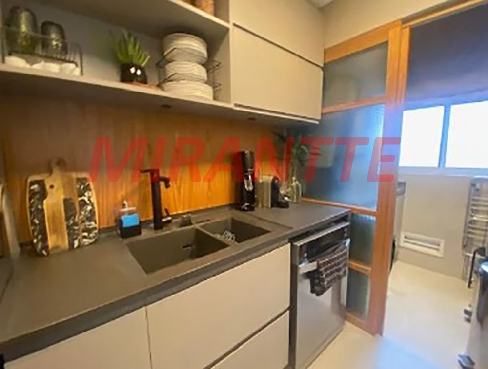 Apartamento de 77m² com 3 quartos em Consolação