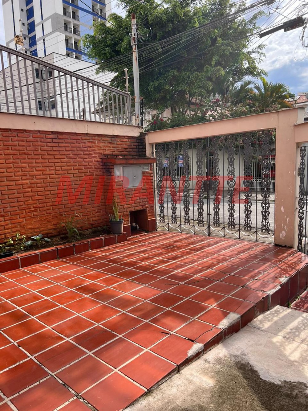 Sobrado de 181m² com 3 quartos em Jardim São Paulo