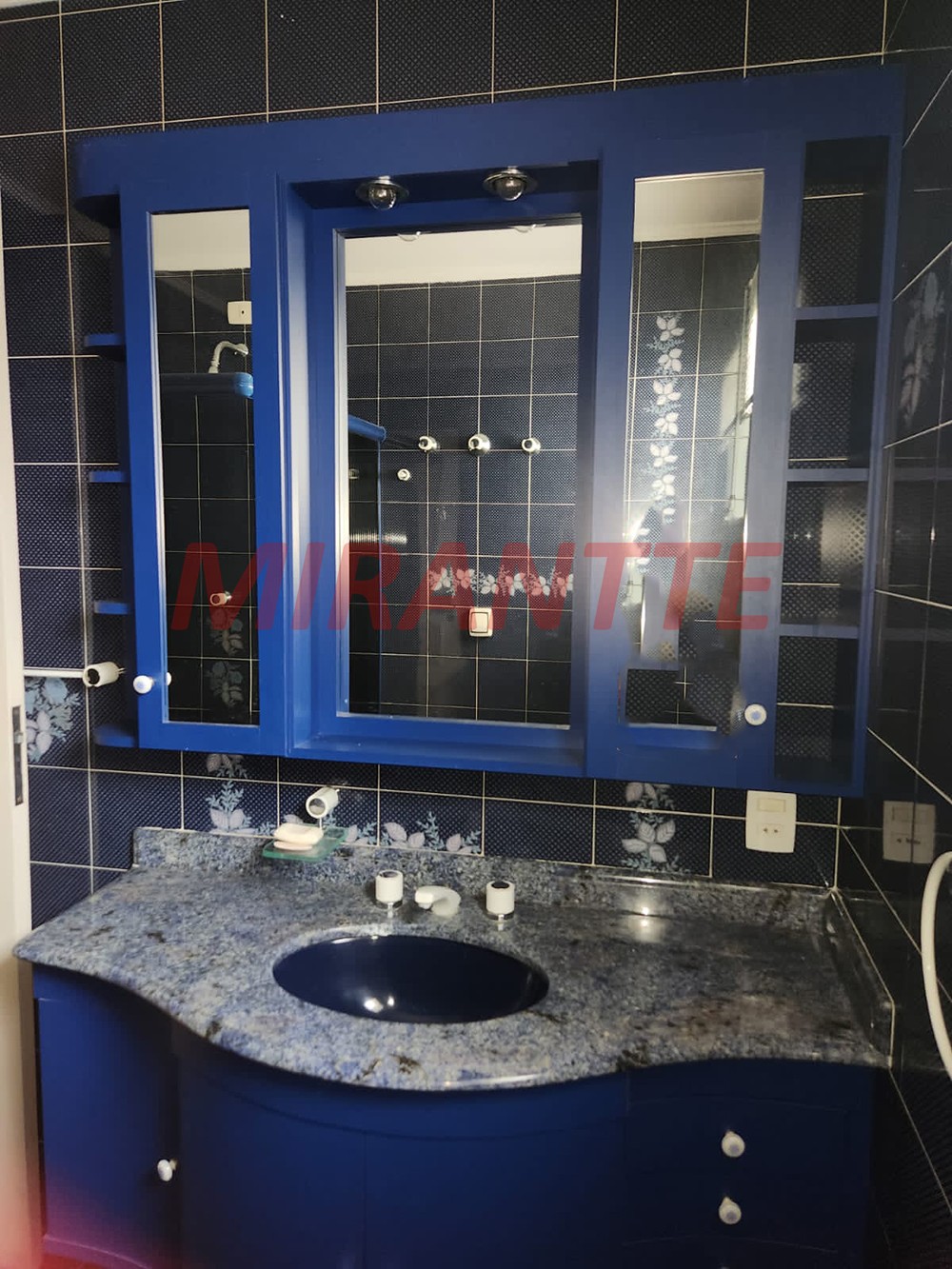 Apartamento com 3 quartos em Jardim Esplanada