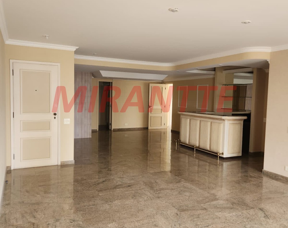 Apartamento com 3 quartos em Jardim Esplanada
