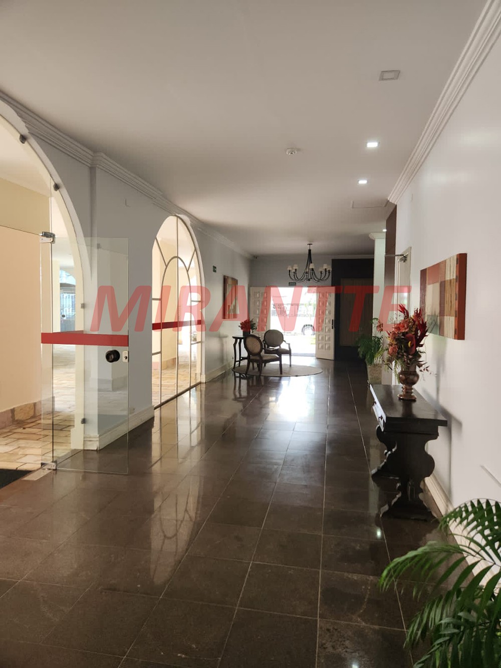 Apartamento com 3 quartos em Jardim Esplanada