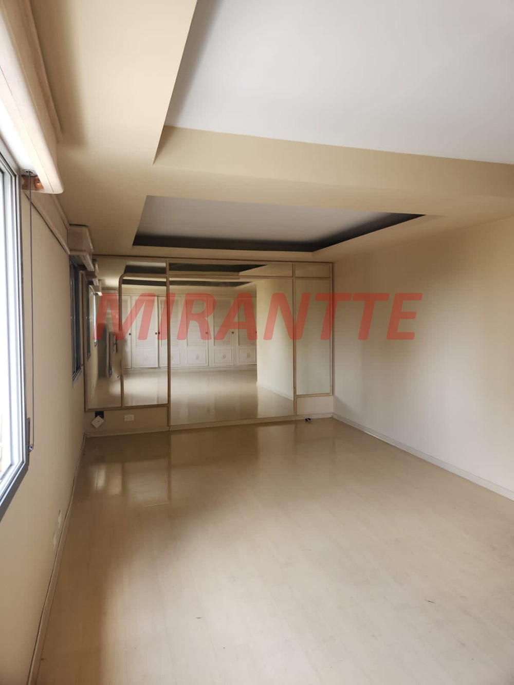 Apartamento com 3 quartos em Jardim Esplanada