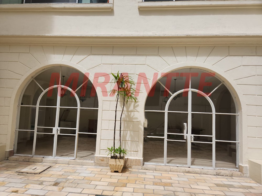 Apartamento com 3 quartos em Jardim Esplanada