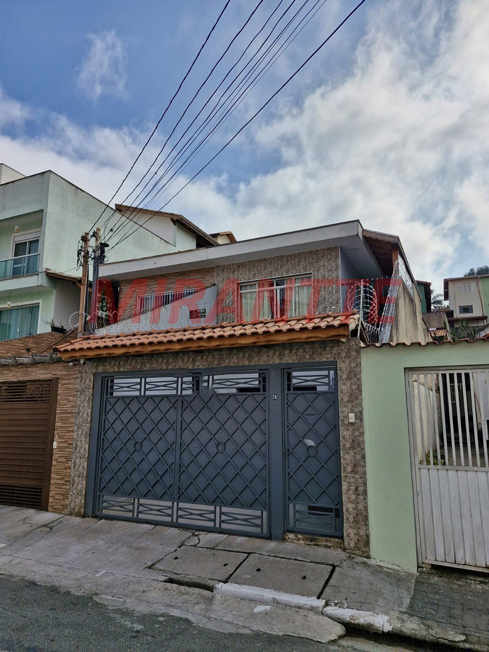Sobrado de 152m² com 3 quartos em Vila Mazzei