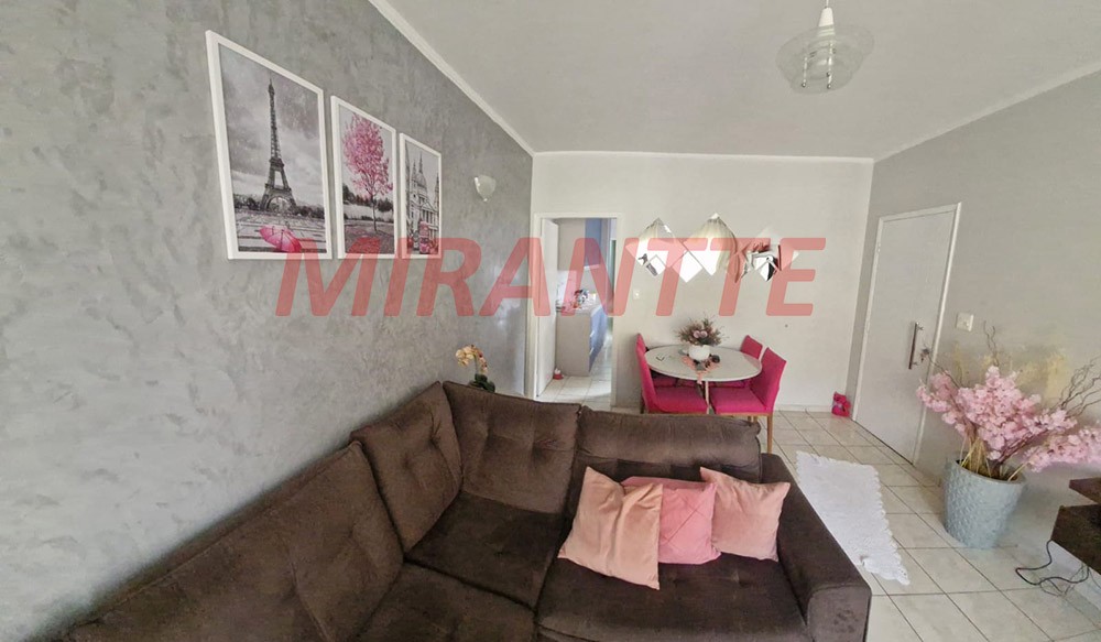 Sobrado de 152m² com 3 quartos em Vila Mazzei