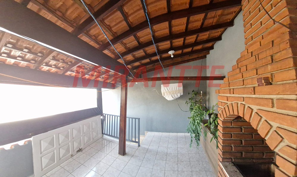 Sobrado de 152m² com 3 quartos em Vila Mazzei