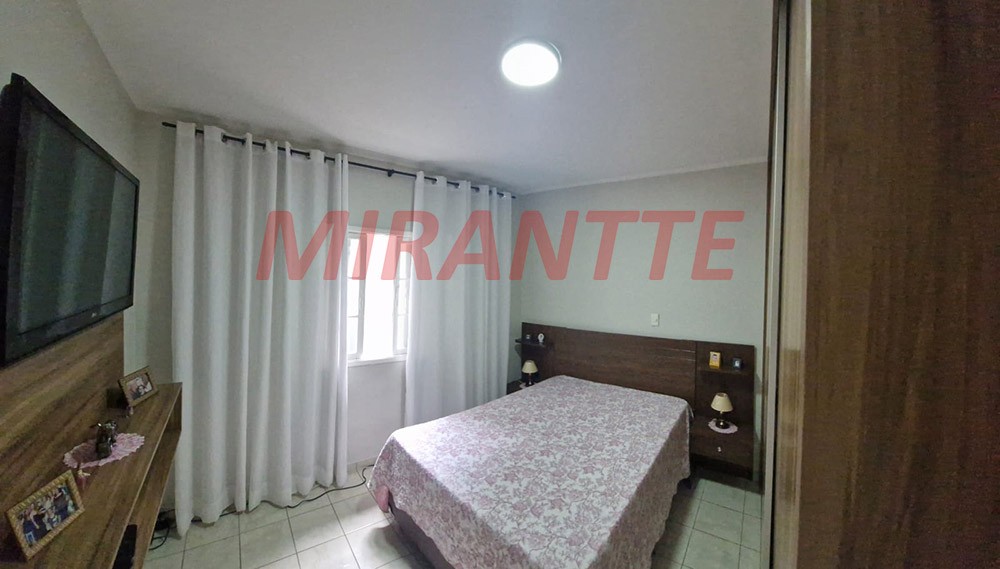 Sobrado de 152m² com 3 quartos em Vila Mazzei