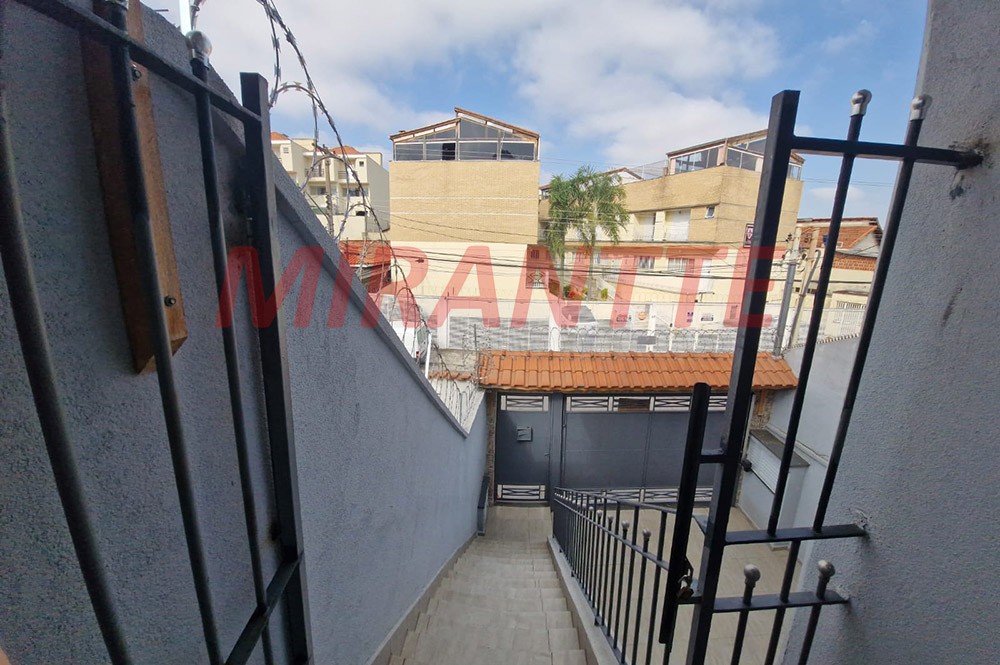 Sobrado de 152m² com 3 quartos em Vila Mazzei