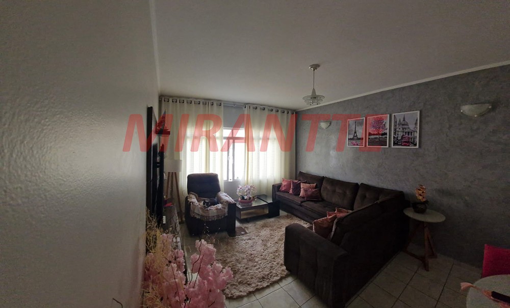 Sobrado de 152m² com 3 quartos em Vila Mazzei