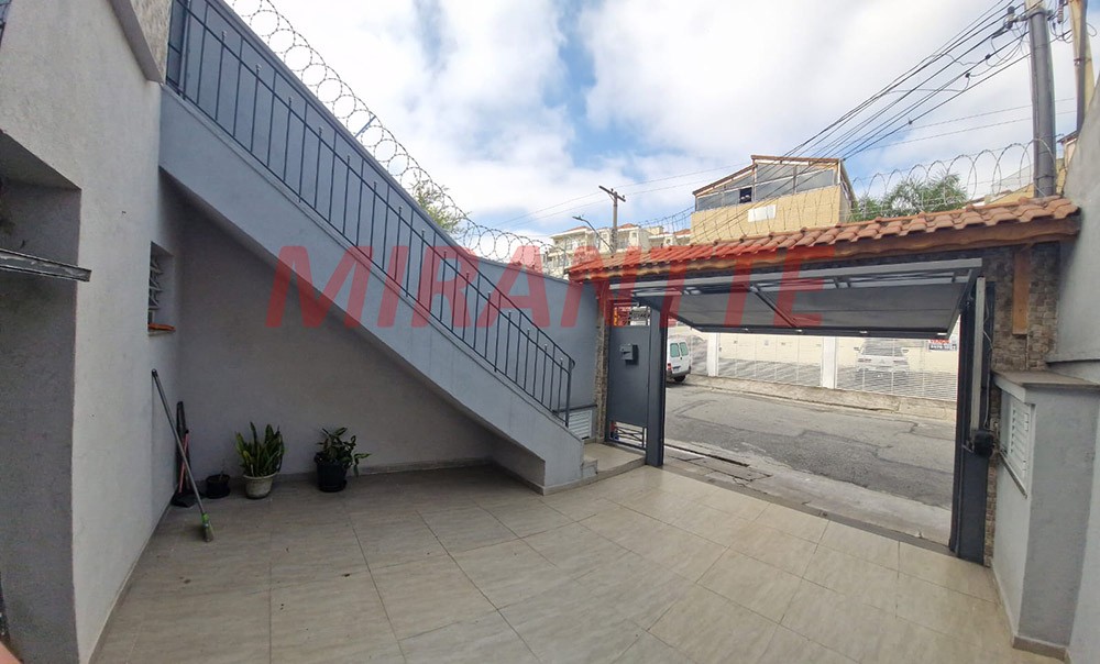 Sobrado de 152m² com 3 quartos em Vila Mazzei