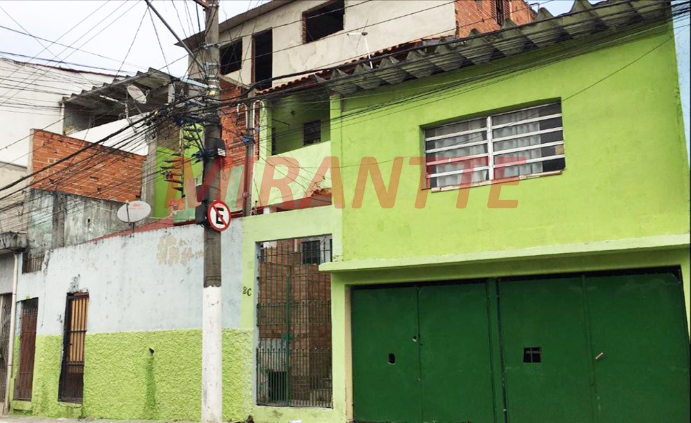 Sobrado de 200m² com 10 quartos em Brasilândia