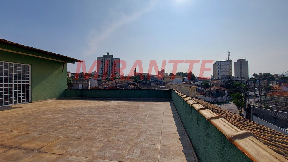 Sobrado de 369m² com 4 quartos em Vila Mazzei
