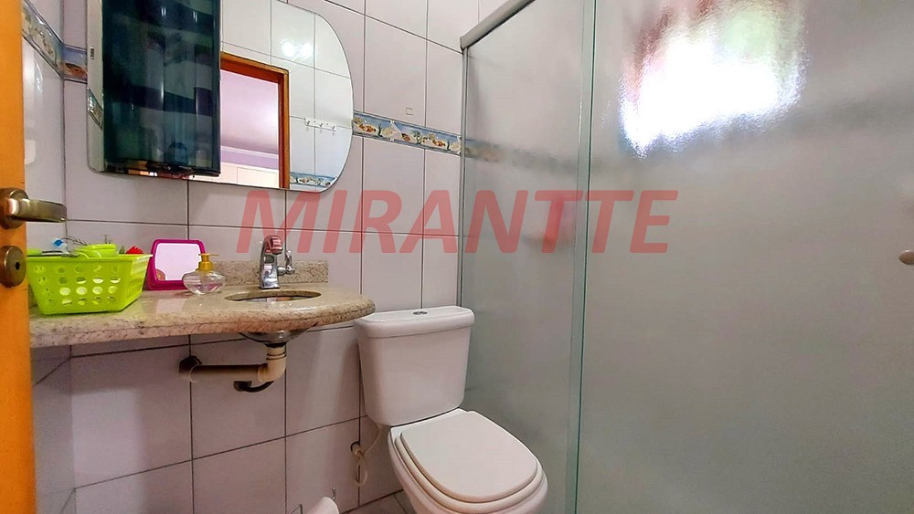 Sobrado de 369m² com 4 quartos em Vila Mazzei