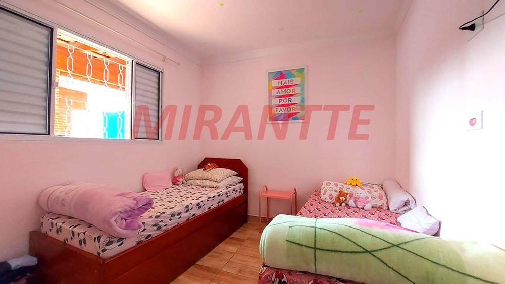 Sobrado de 369m² com 4 quartos em Vila Mazzei