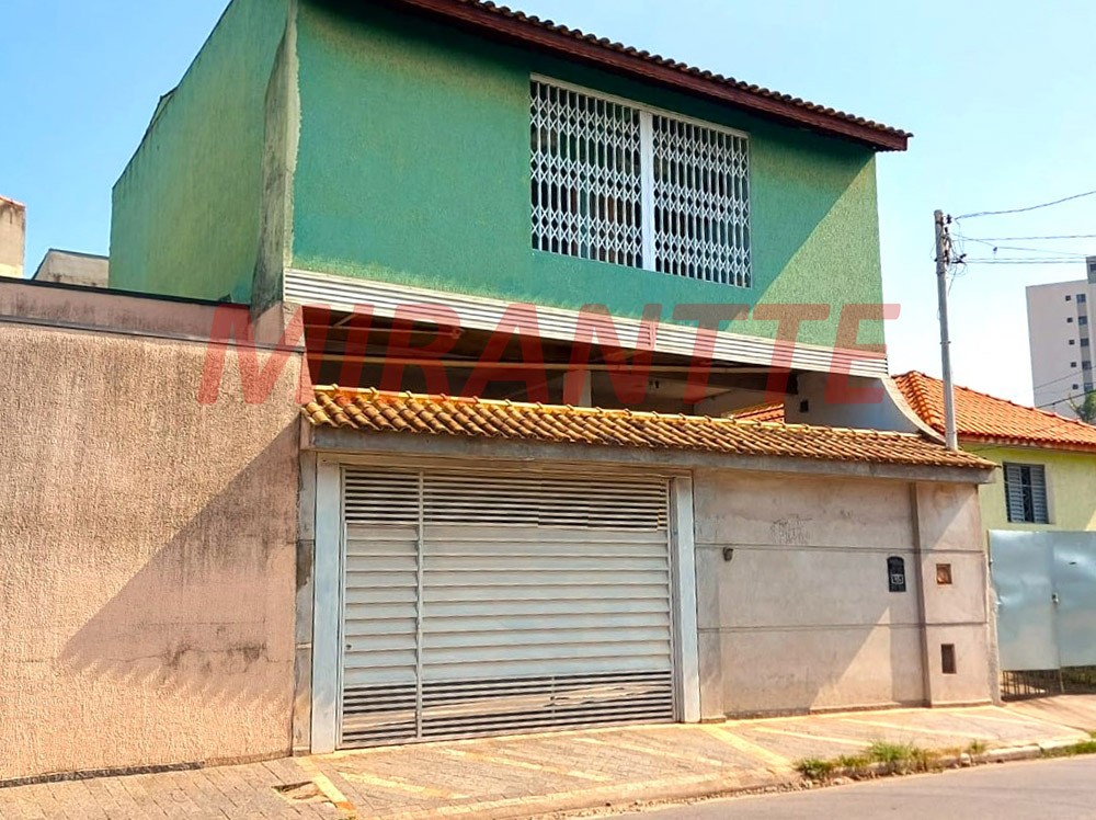 Sobrado de 369m² com 4 quartos em Vila Mazzei