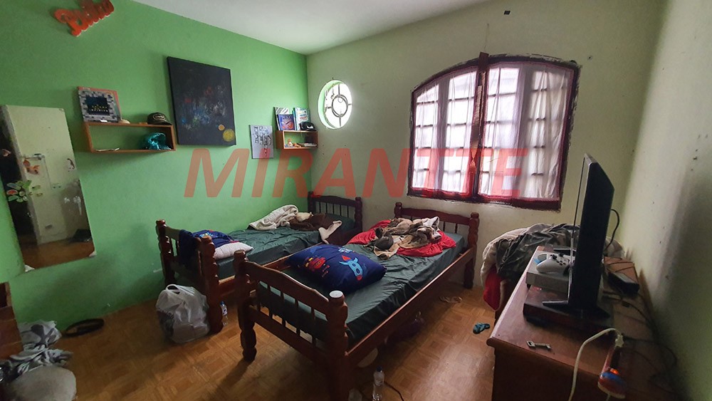 Sobrado de 378m² com 3 quartos em Vila Mariza Mazzei