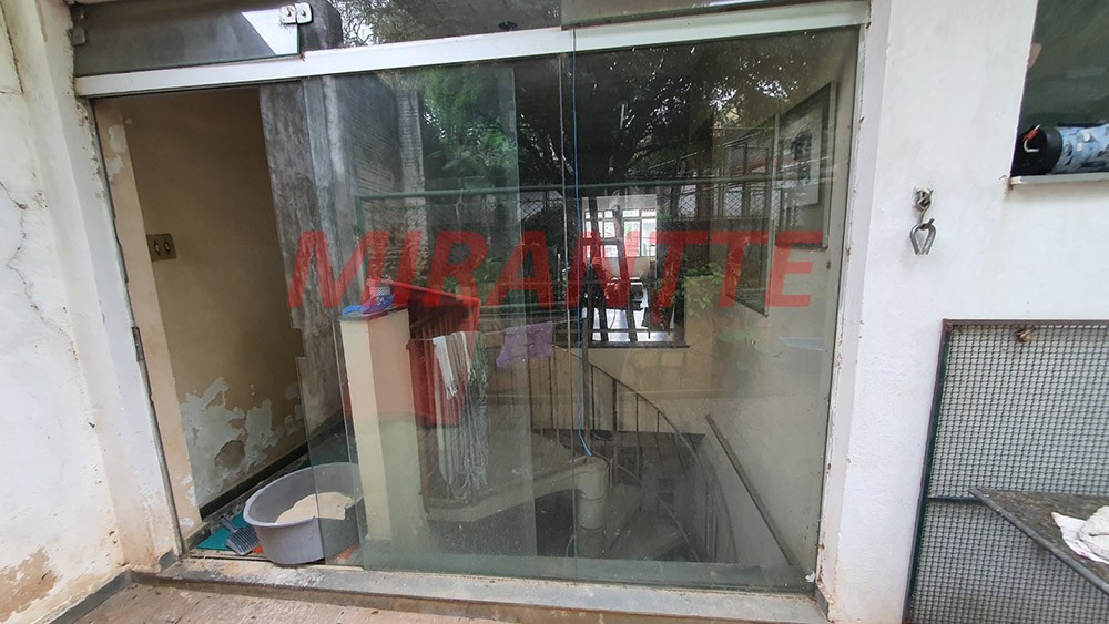 Sobrado de 378m² com 3 quartos em Vila Mariza Mazzei
