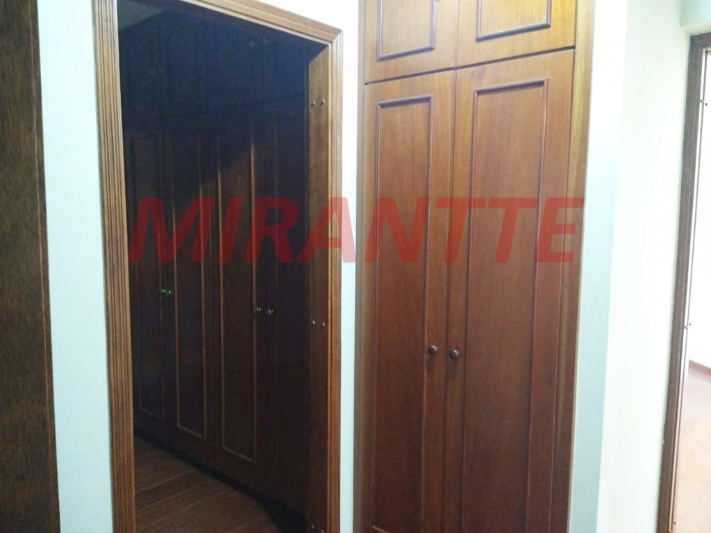 Apartamento com 3 quartos em Alto de Pinheiros