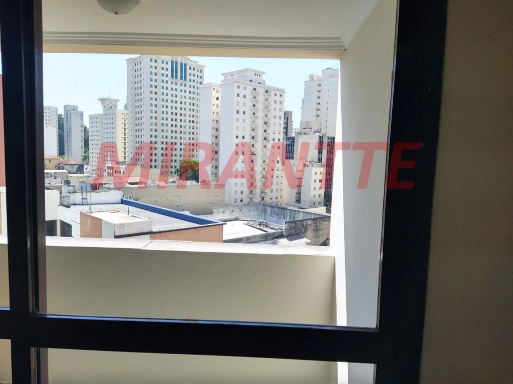 Apartamento com 3 quartos em Alto de Pinheiros