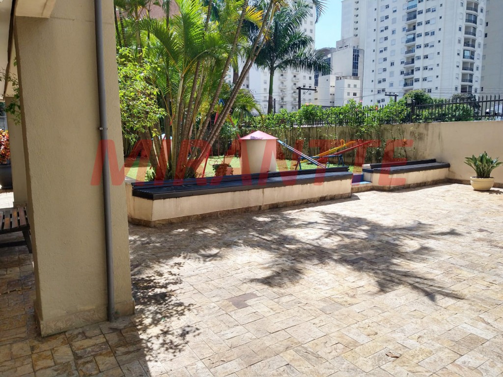 Apartamento com 3 quartos em Alto de Pinheiros