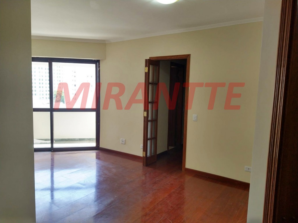Apartamento com 3 quartos em Alto de Pinheiros