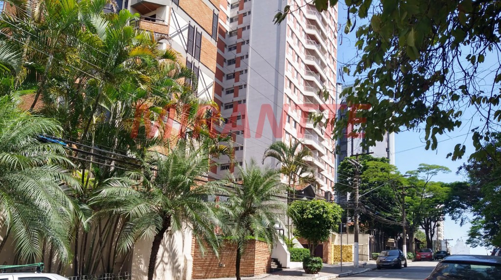 Apartamento com 3 quartos em Alto de Pinheiros