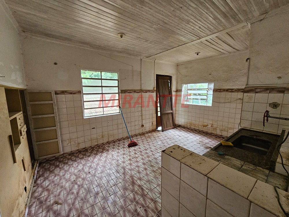 Casa terrea de 160m² com 2 quartos em Serra Da Cantareira