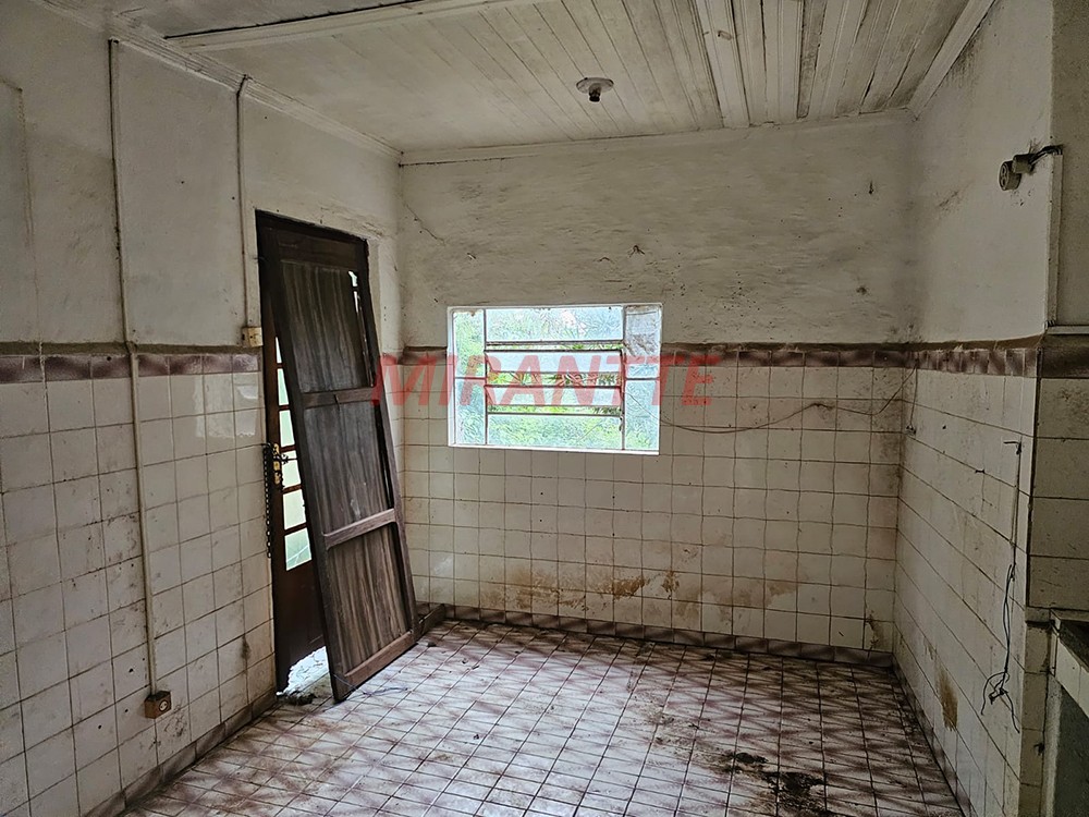 Casa terrea de 160m² com 2 quartos em Serra Da Cantareira
