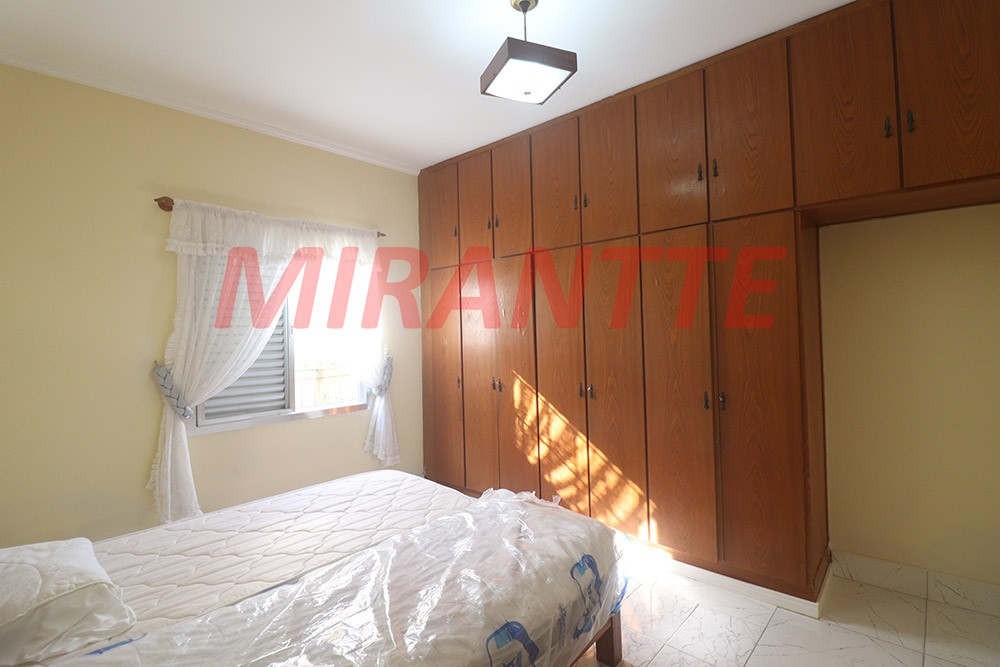 Casa terrea de 114m² com 2 quartos em Água Fria