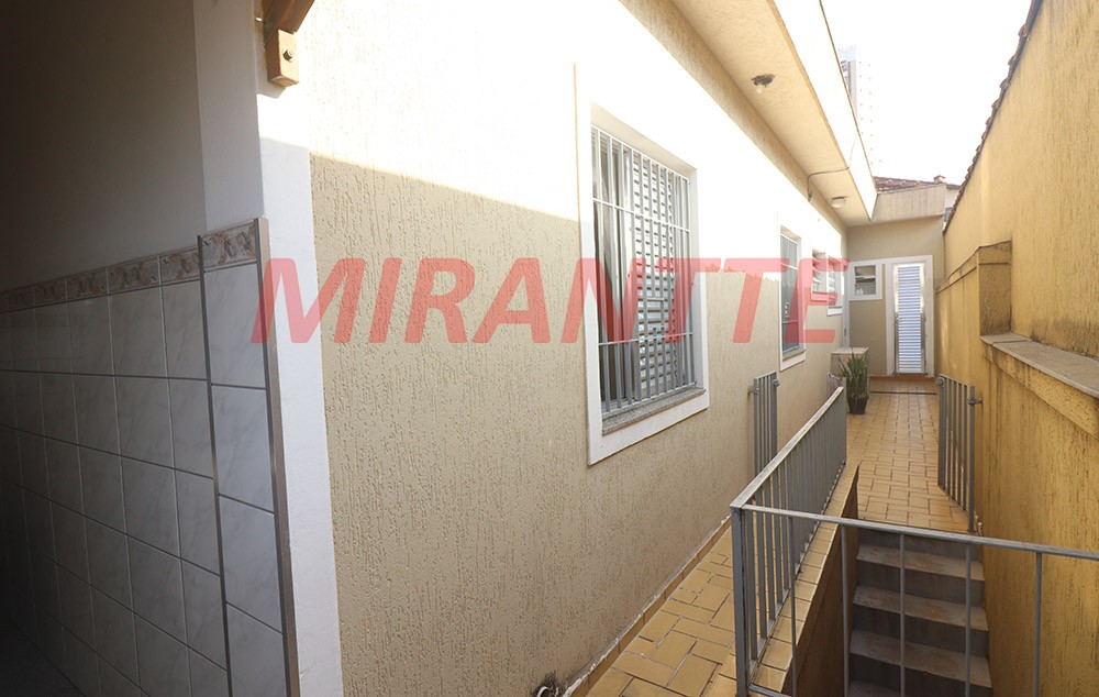Casa terrea de 114m² com 2 quartos em Água Fria