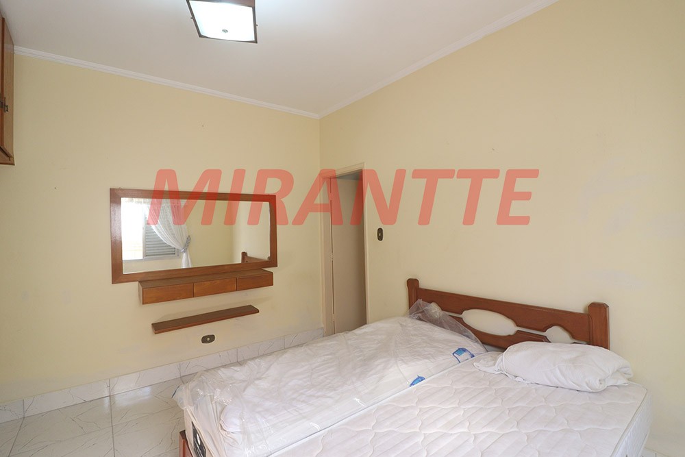 Casa terrea de 114m² com 2 quartos em Água Fria