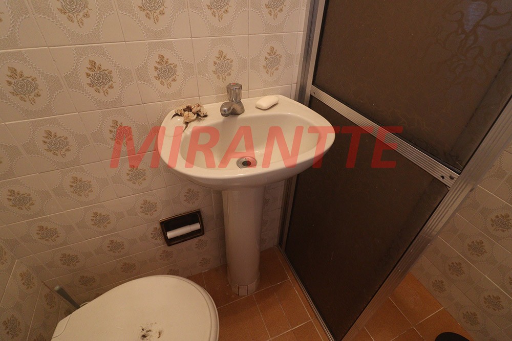Casa terrea de 114m² com 2 quartos em Água Fria