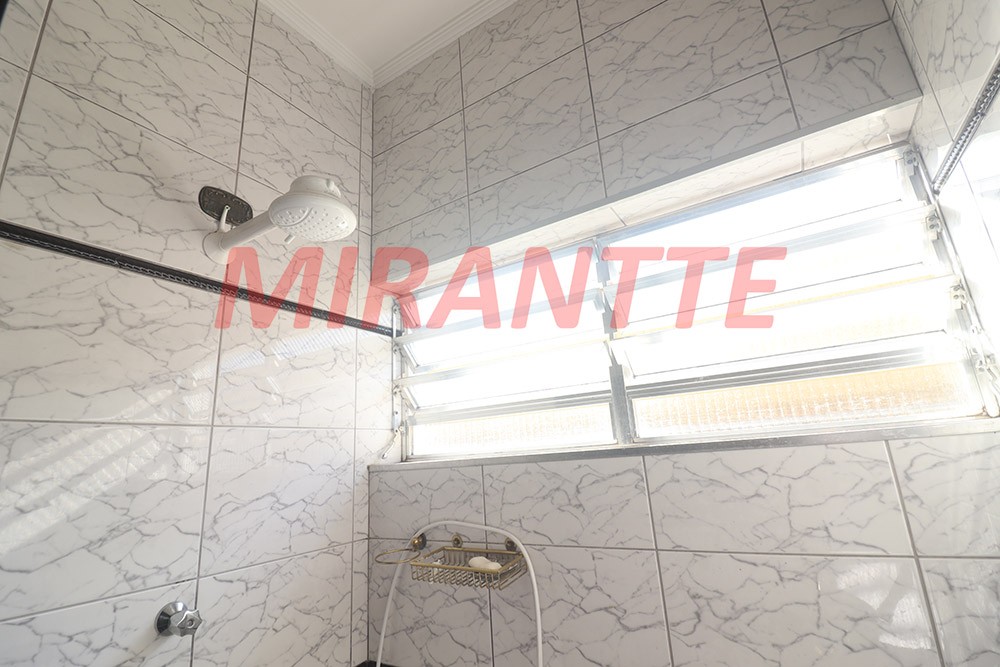 Casa terrea de 114m² com 2 quartos em Água Fria