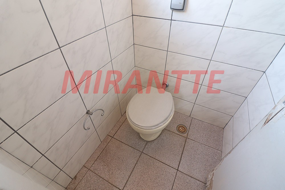 Casa terrea de 114m² com 2 quartos em Água Fria