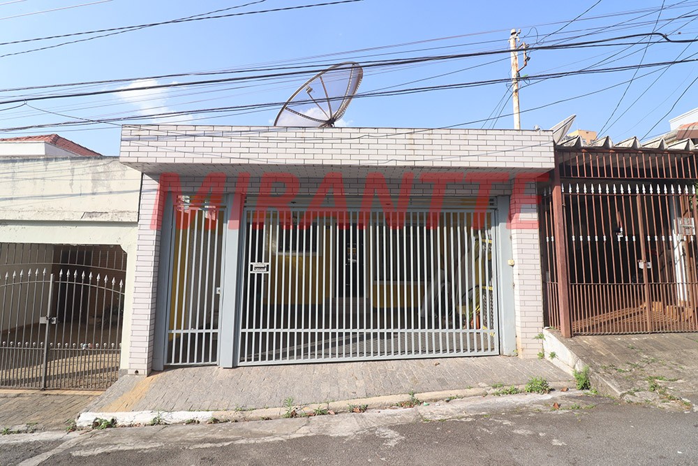 Casa terrea de 114m² com 2 quartos em Água Fria