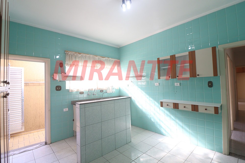 Casa terrea de 114m² com 2 quartos em Água Fria